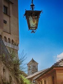 Lamp vs tower